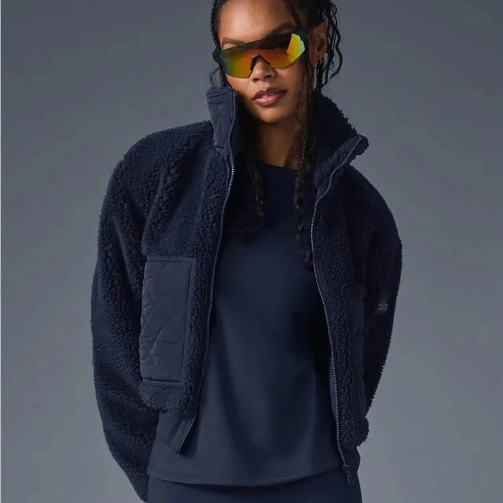 ALO Yoga Women's Dark Navy Teddy Jacket - Picture 2 of 6